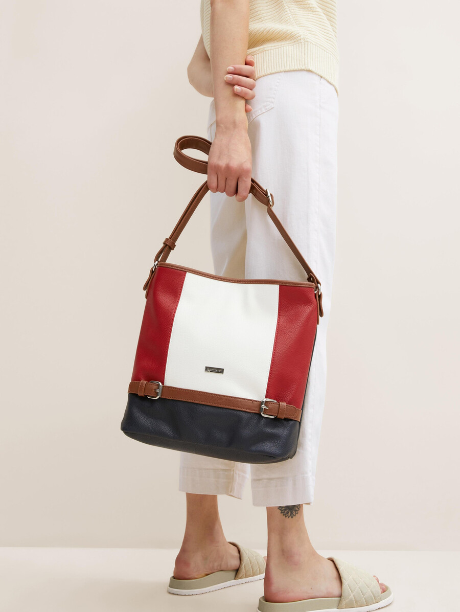 pochette ttjuna avec élément de ceinture