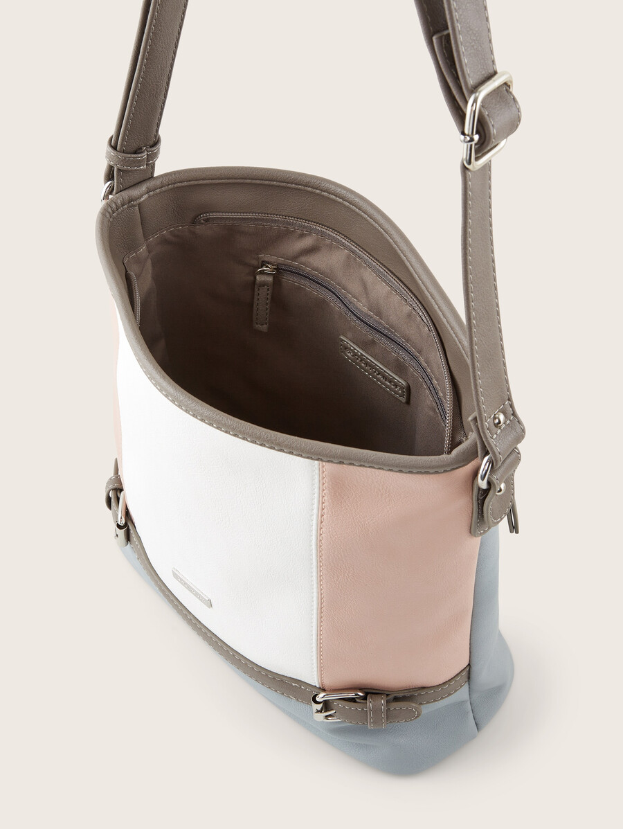 pochette ttjuna avec élément de ceinture