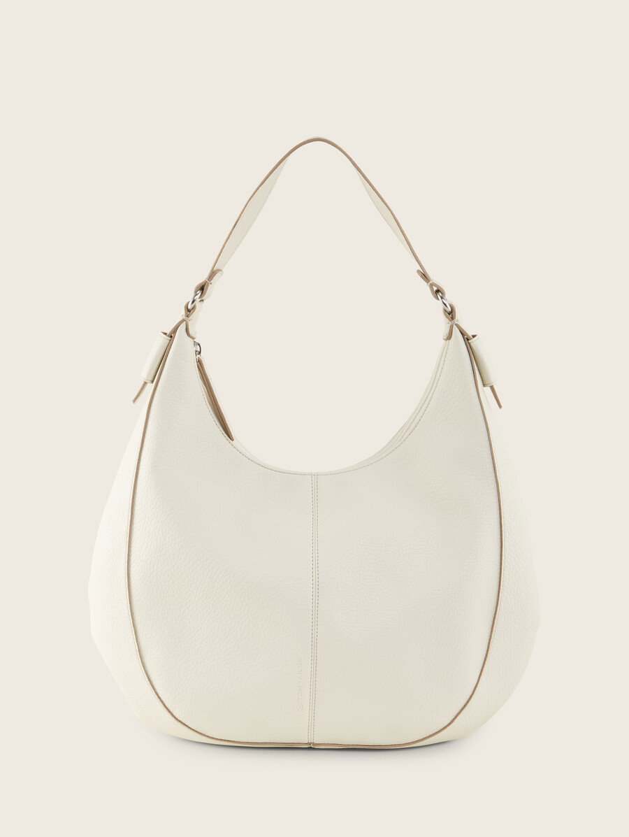 pochette ttluise avec surpiqûres décoratives