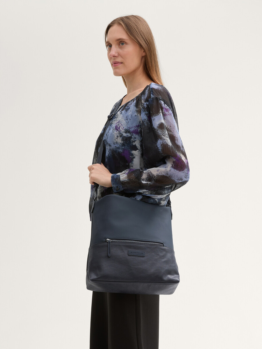 pochette en similicuir ttgia m