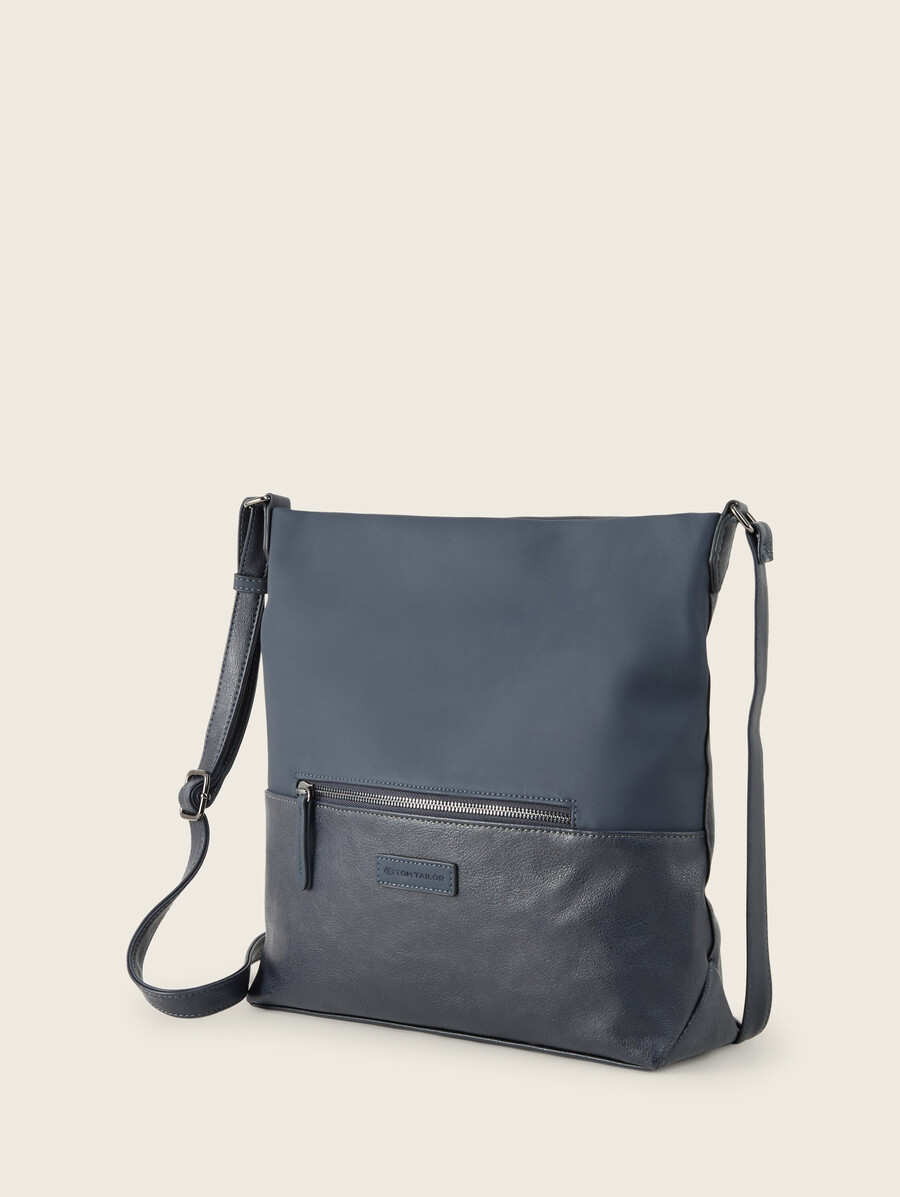 pochette en similicuir ttgia m