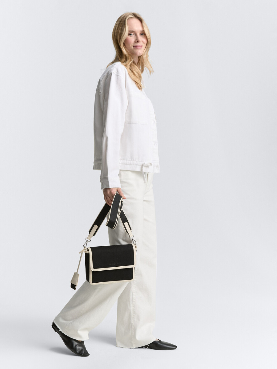 sac bandoulière ttsuzi m avec détails de bordure contrastés