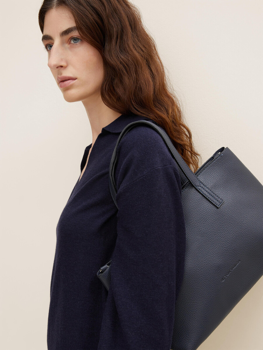 sac cabas ttmarla avec petit logo en relief