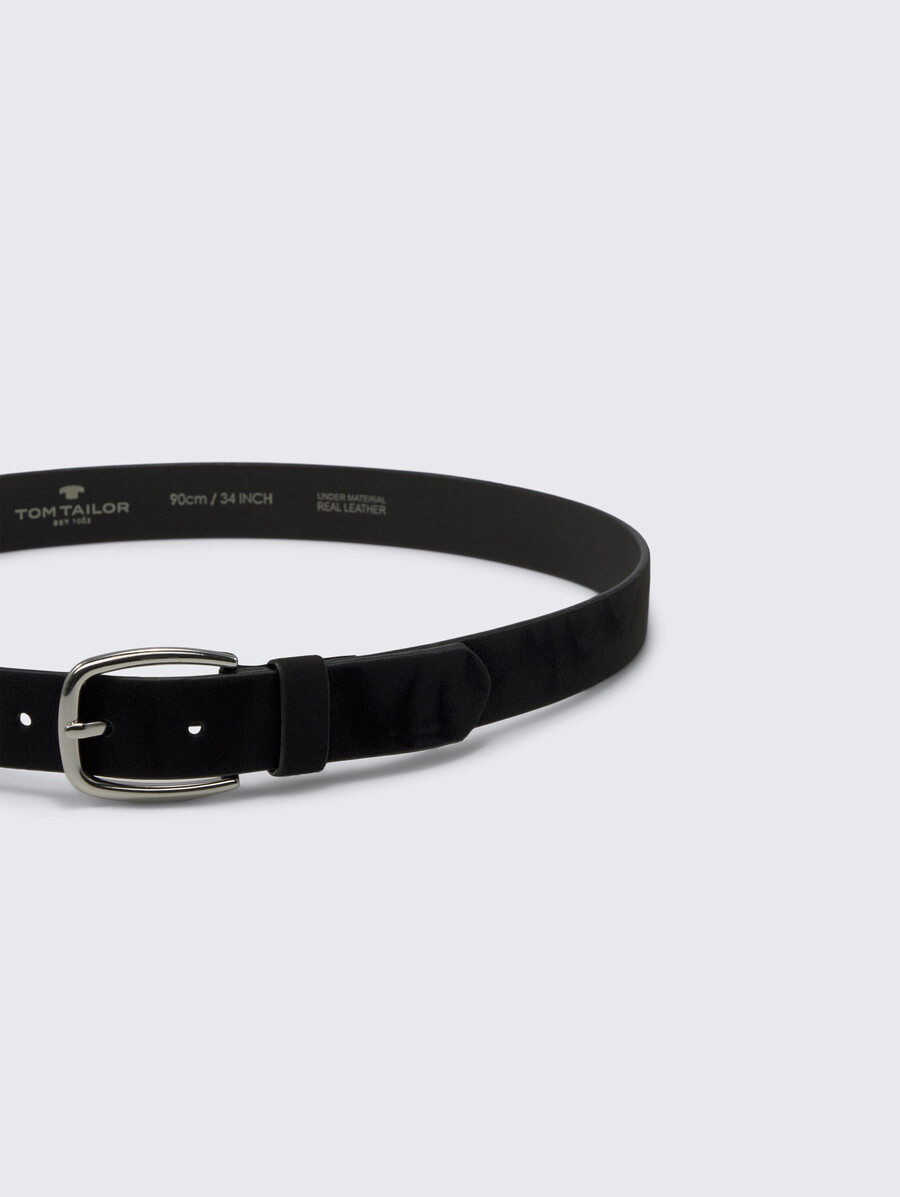 ceinture en daim ttjessica avec boucle ardillon arrondie