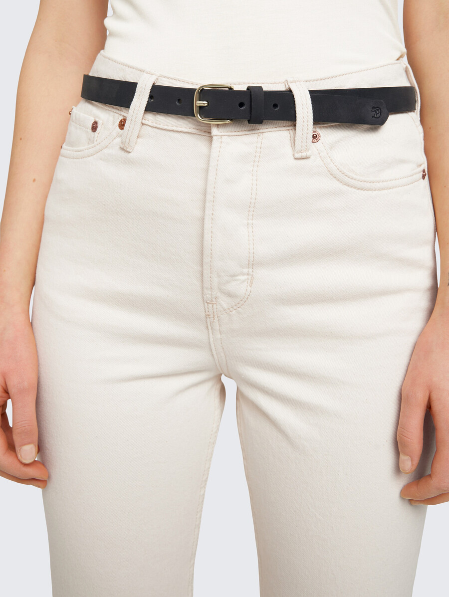 ceinture étroite en cuir ttmeghan avec boucle ardillon arrondie