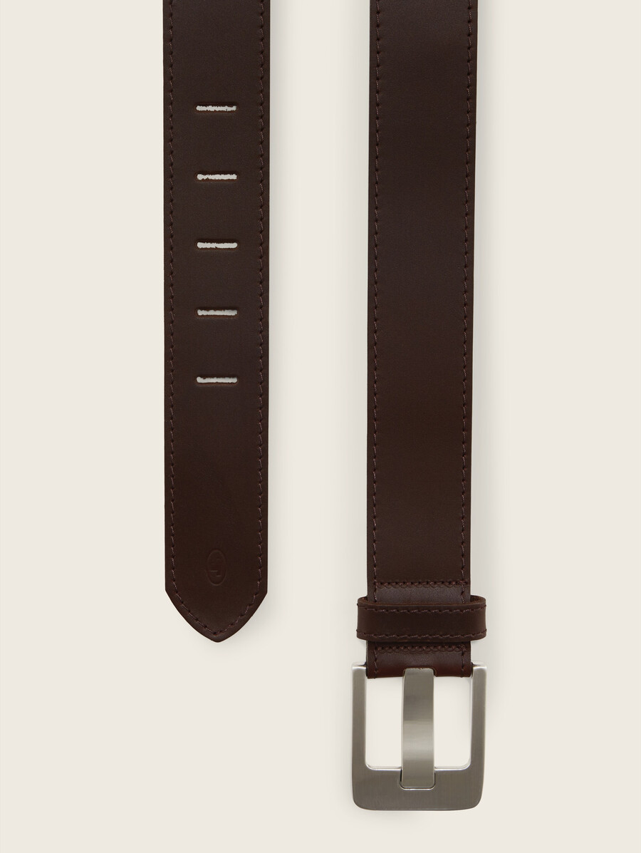 ceinture en cuir avec boucle ardillon carrée