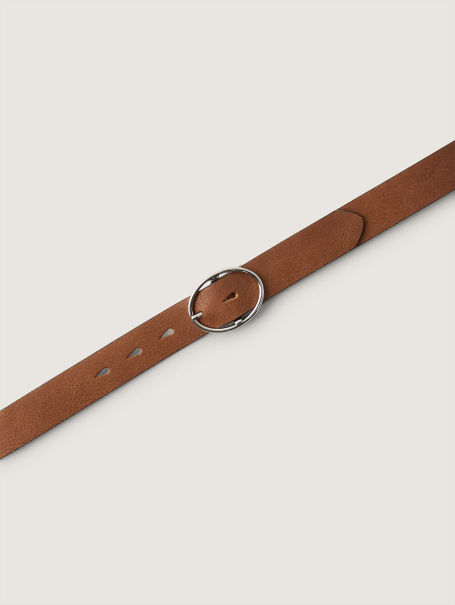 ceinture en cuir avec boucle ardillon ovale