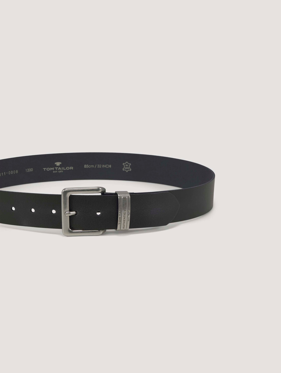 ceinture en cuir ttharry avec boucle ardillon carrée