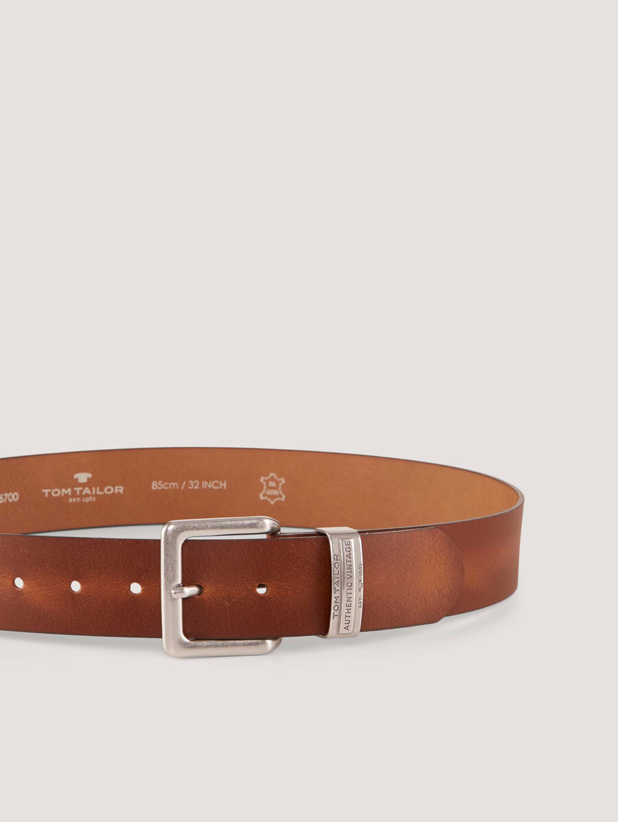 ceinture en cuir ttharry avec boucle ardillon carrée