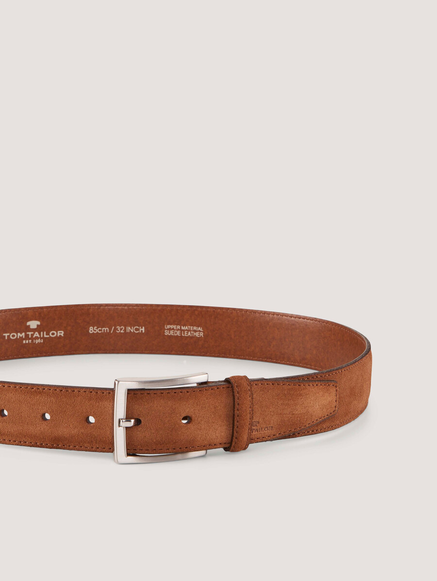 ceinture en cuir suédé ttfrank avec boucle ardillon carrée
