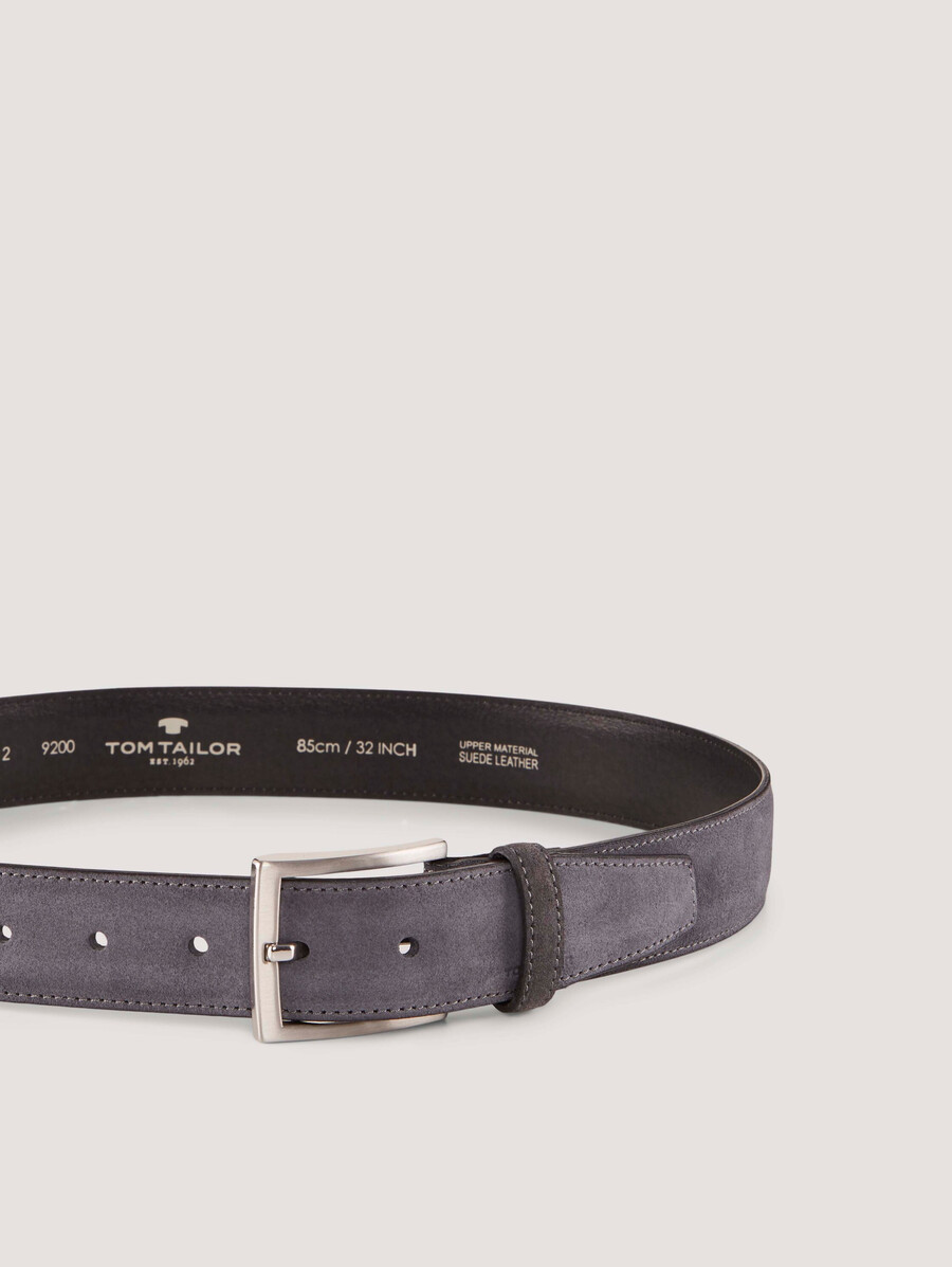 ceinture en cuir suédé ttfrank avec boucle ardillon carrée