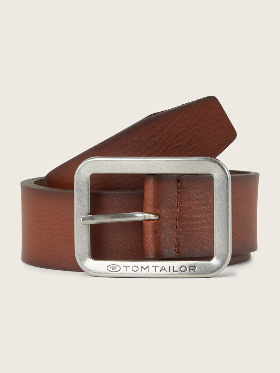 ceinture en cuir ttted avec boucle ardillon carrée