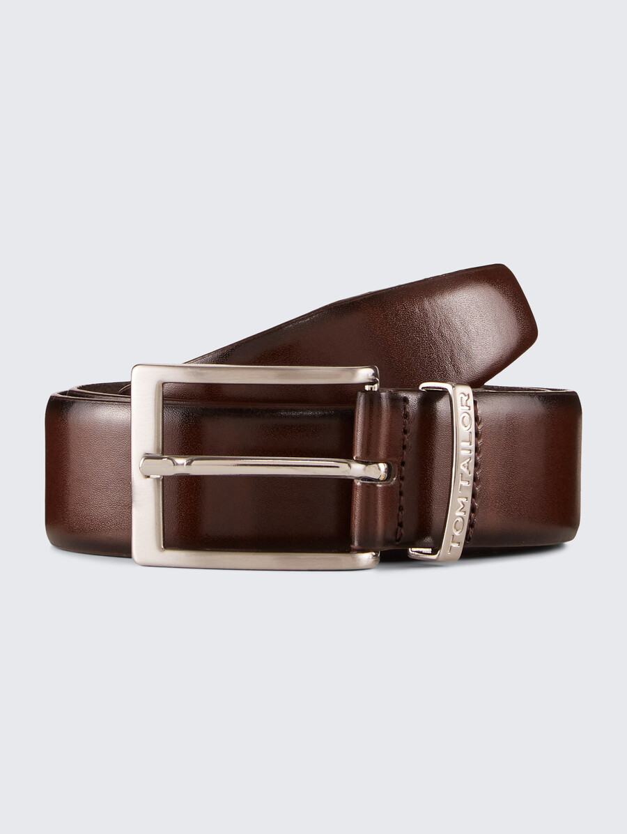ceinture ttbill avec boucle à ardillon carrée