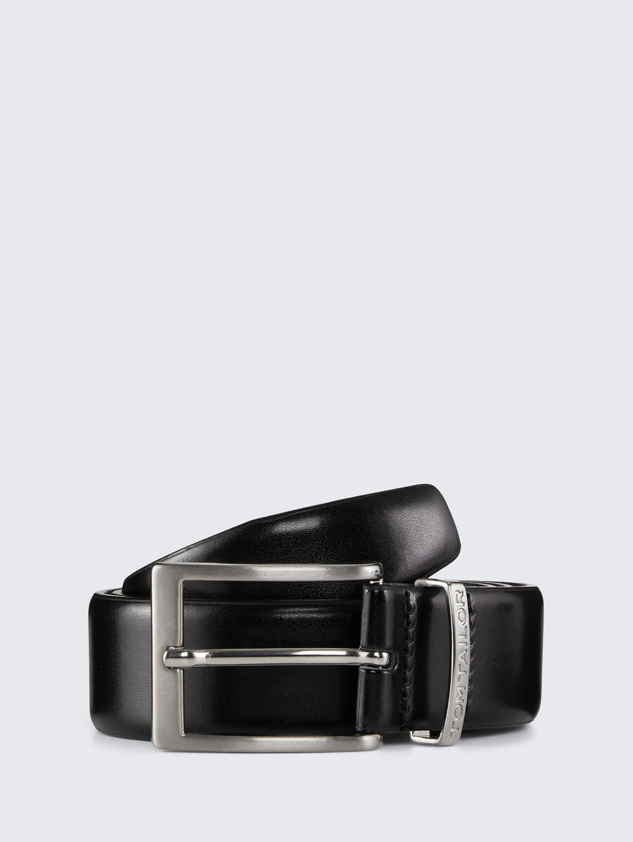 ceinture ttbill avec boucle à ardillon carrée
