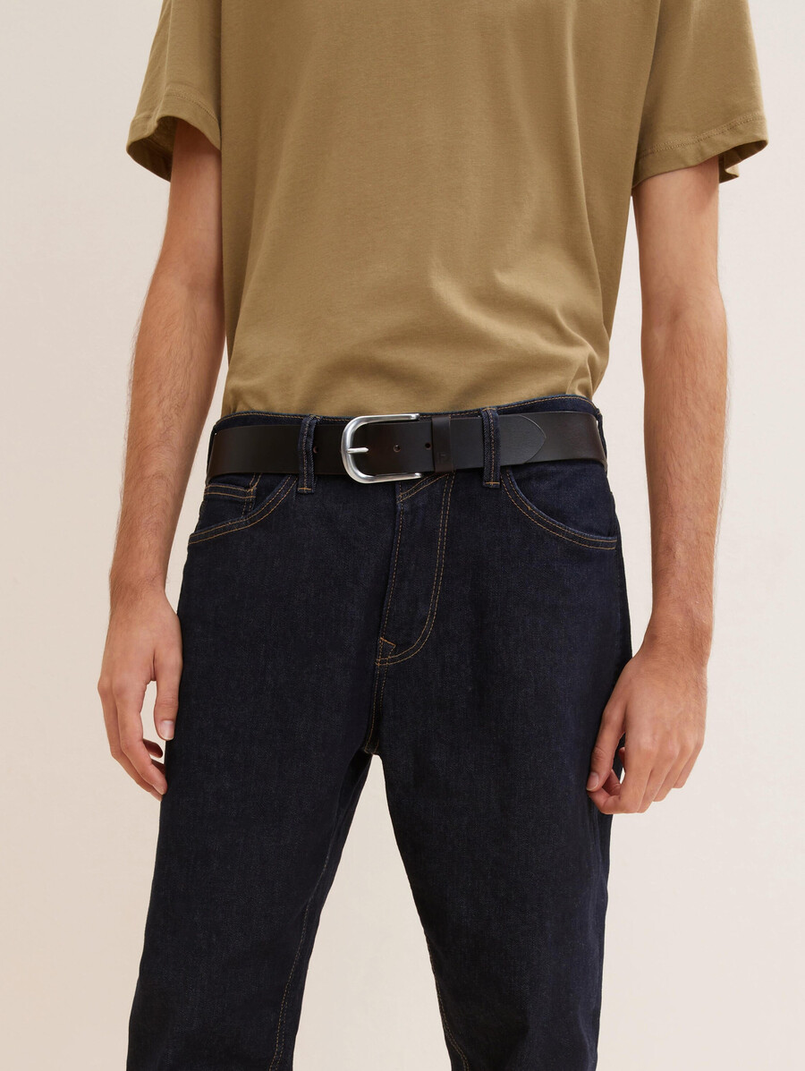 ceinture en cuir ttpeter avec boucle ardillon arrondie