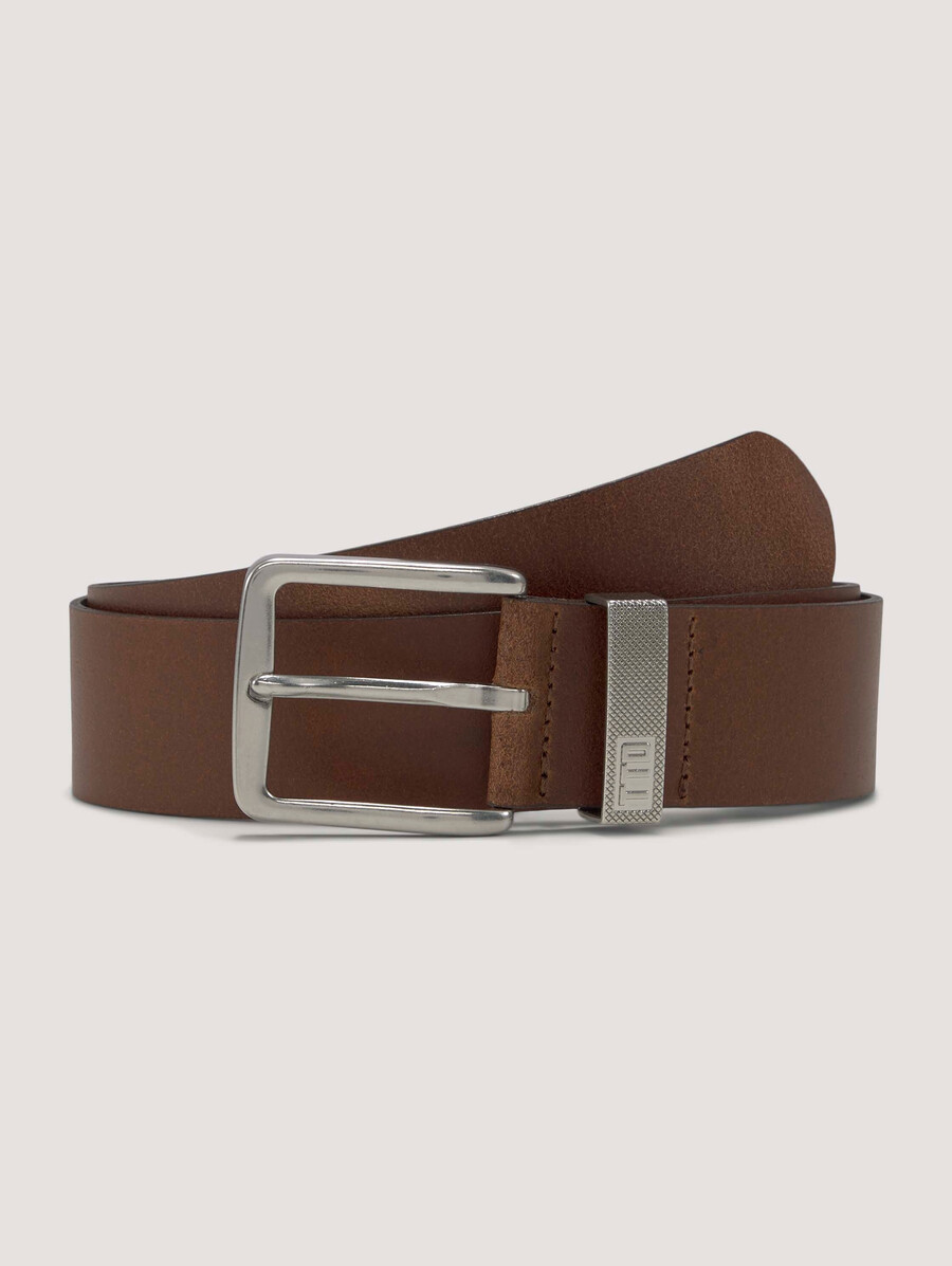 ceinture en cuir ttjoe avec boucle ardillon carrée