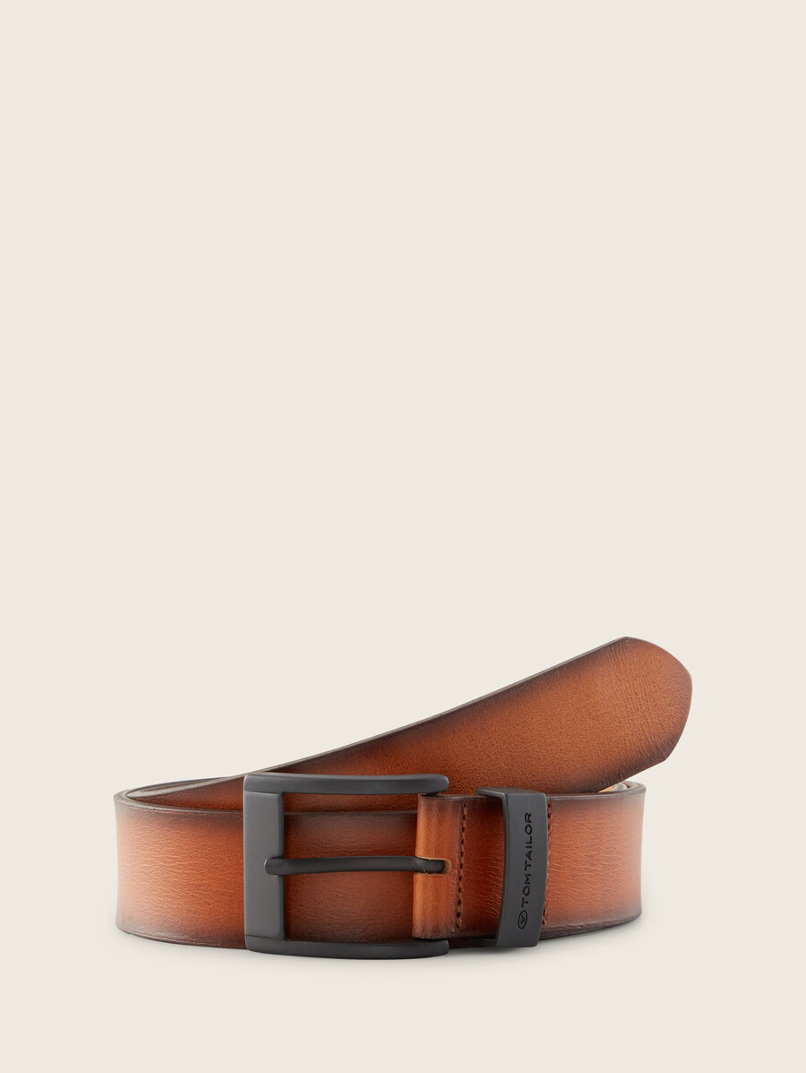 ceinture en cuir ttthomas avec boucle ardillon carrée