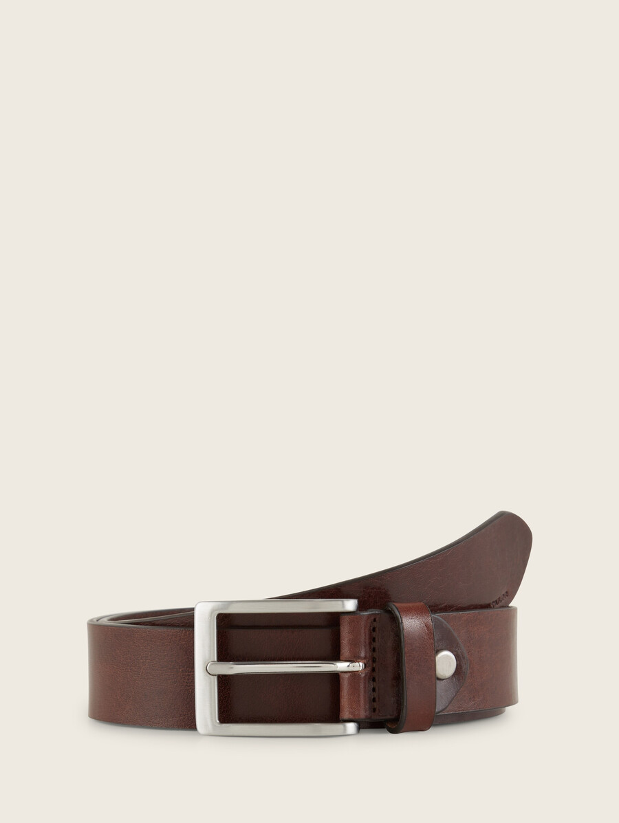 ceinture en cuir ttjaden avec boucle ardillon carrée