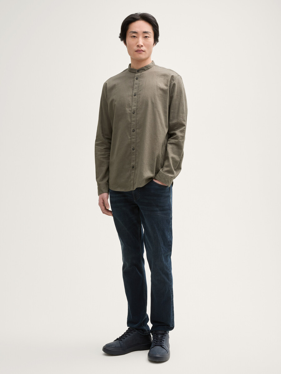 chemise coupe classique avec teneur en lin