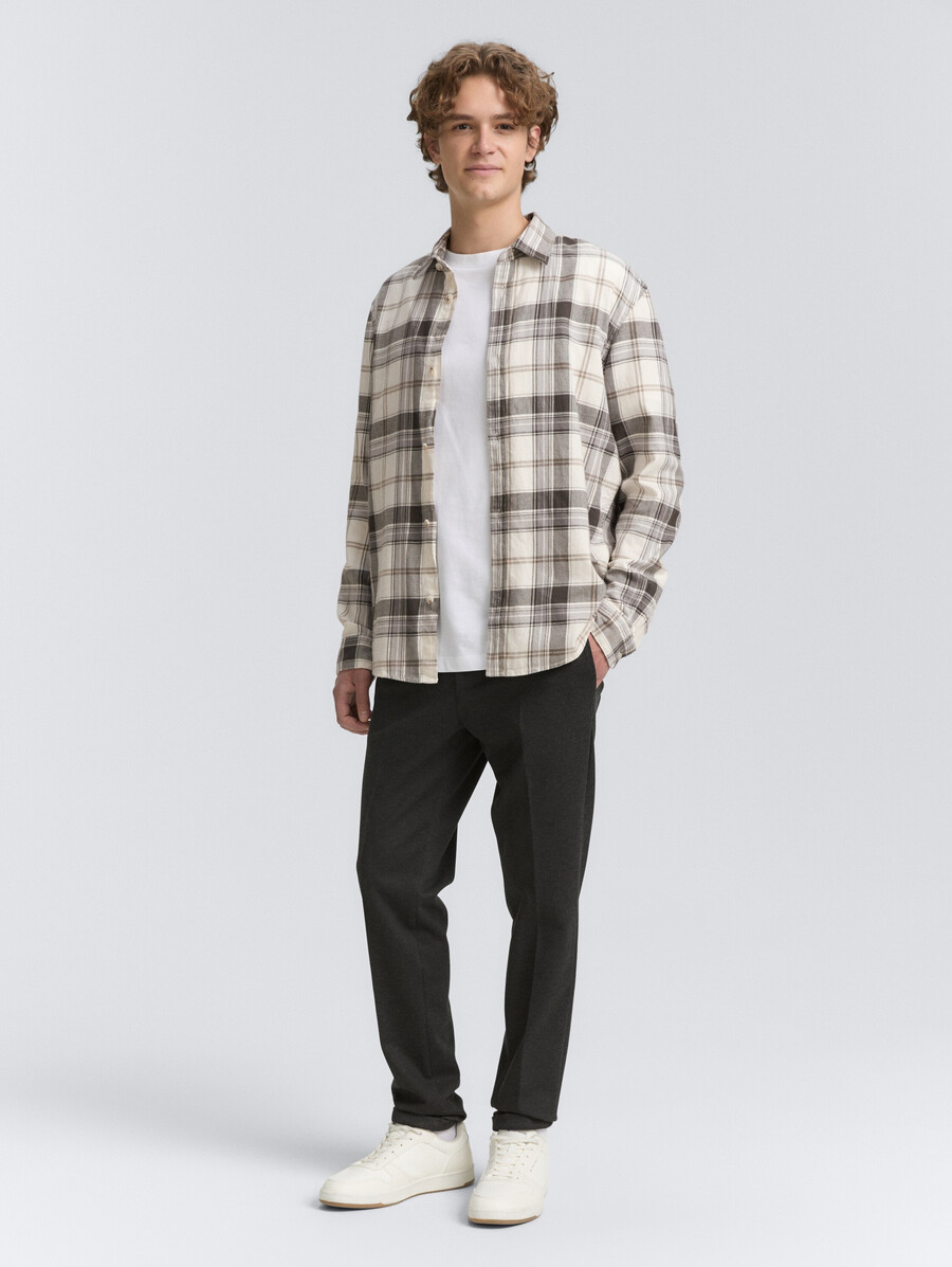 chemise coupe décontractée à carreaux