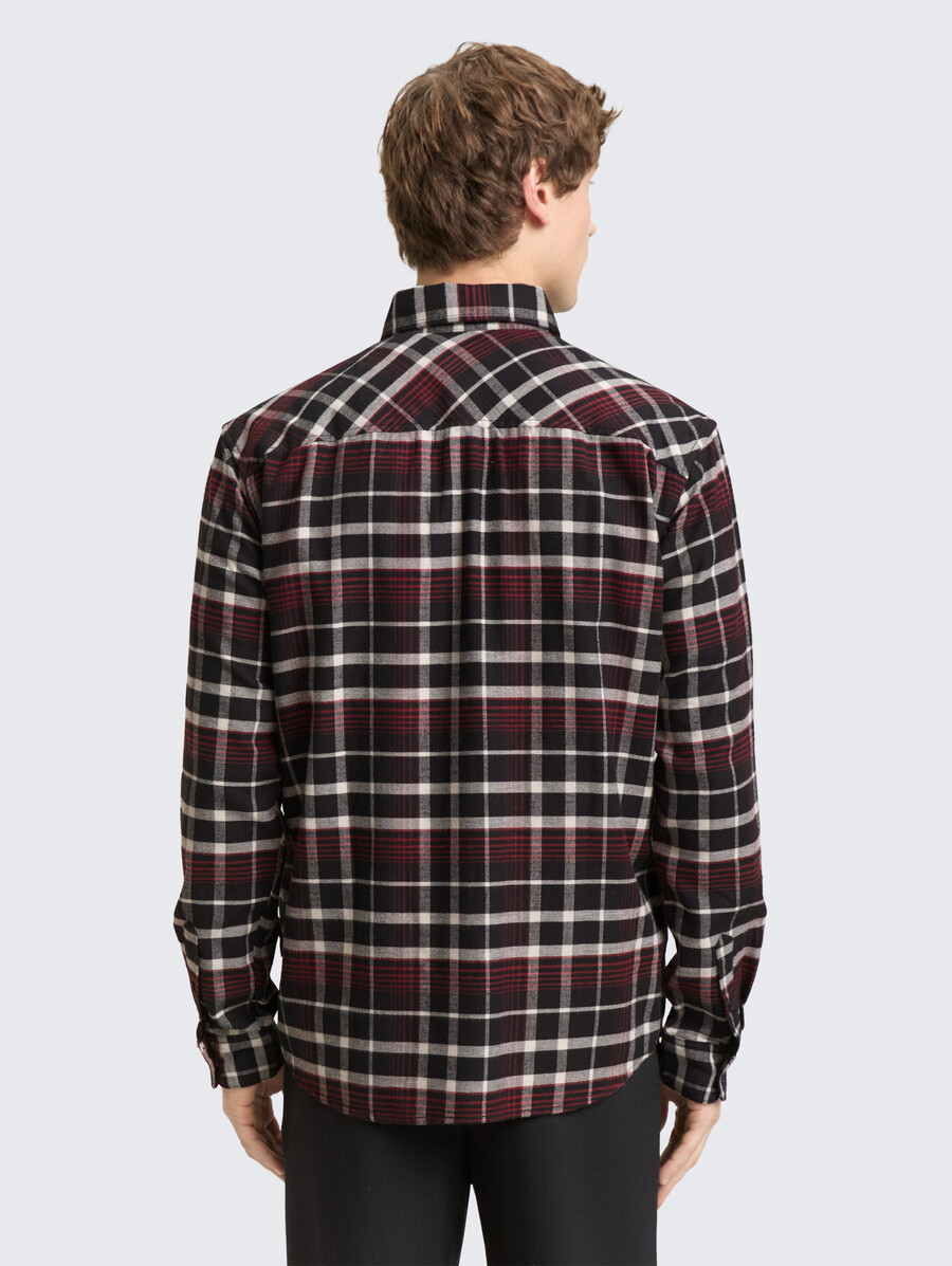 chemise coupe décontractée à carreaux