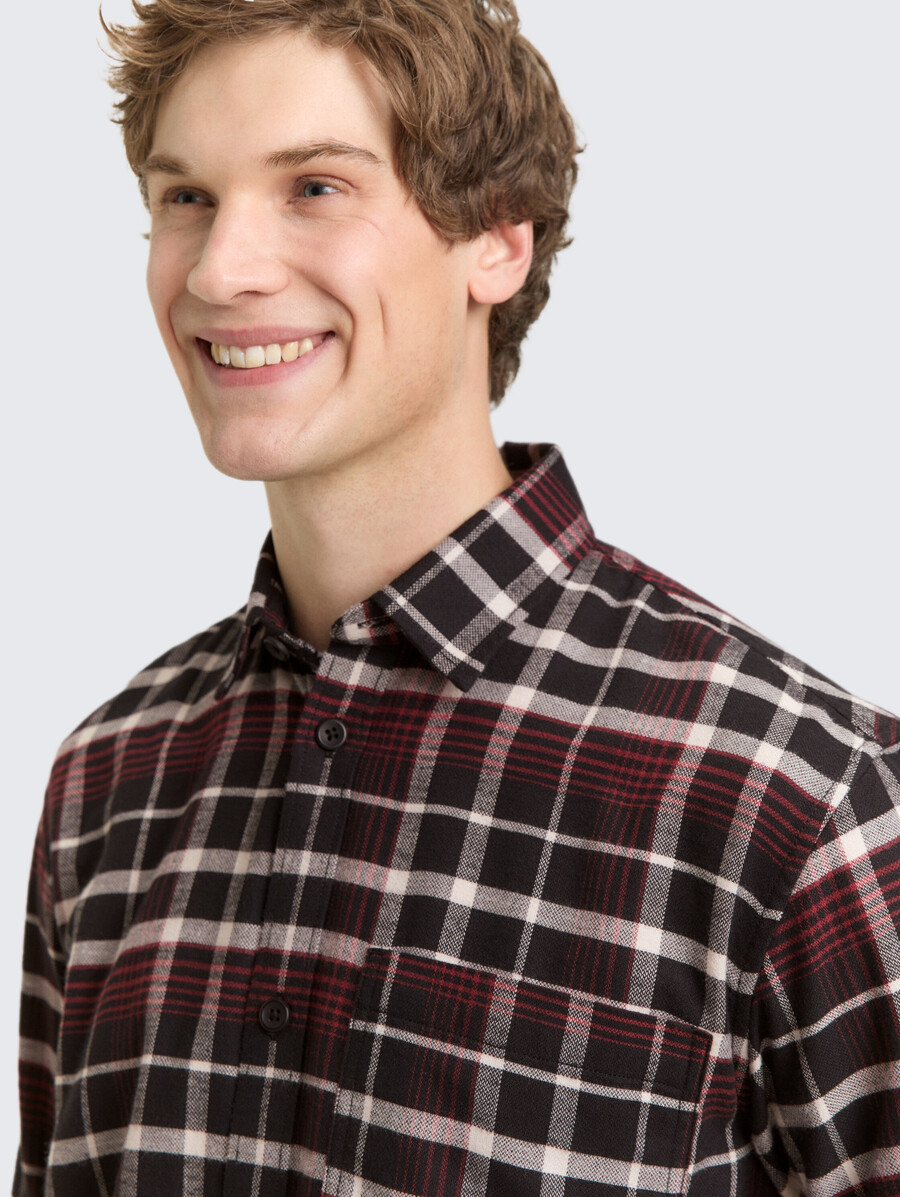 chemise coupe décontractée à carreaux