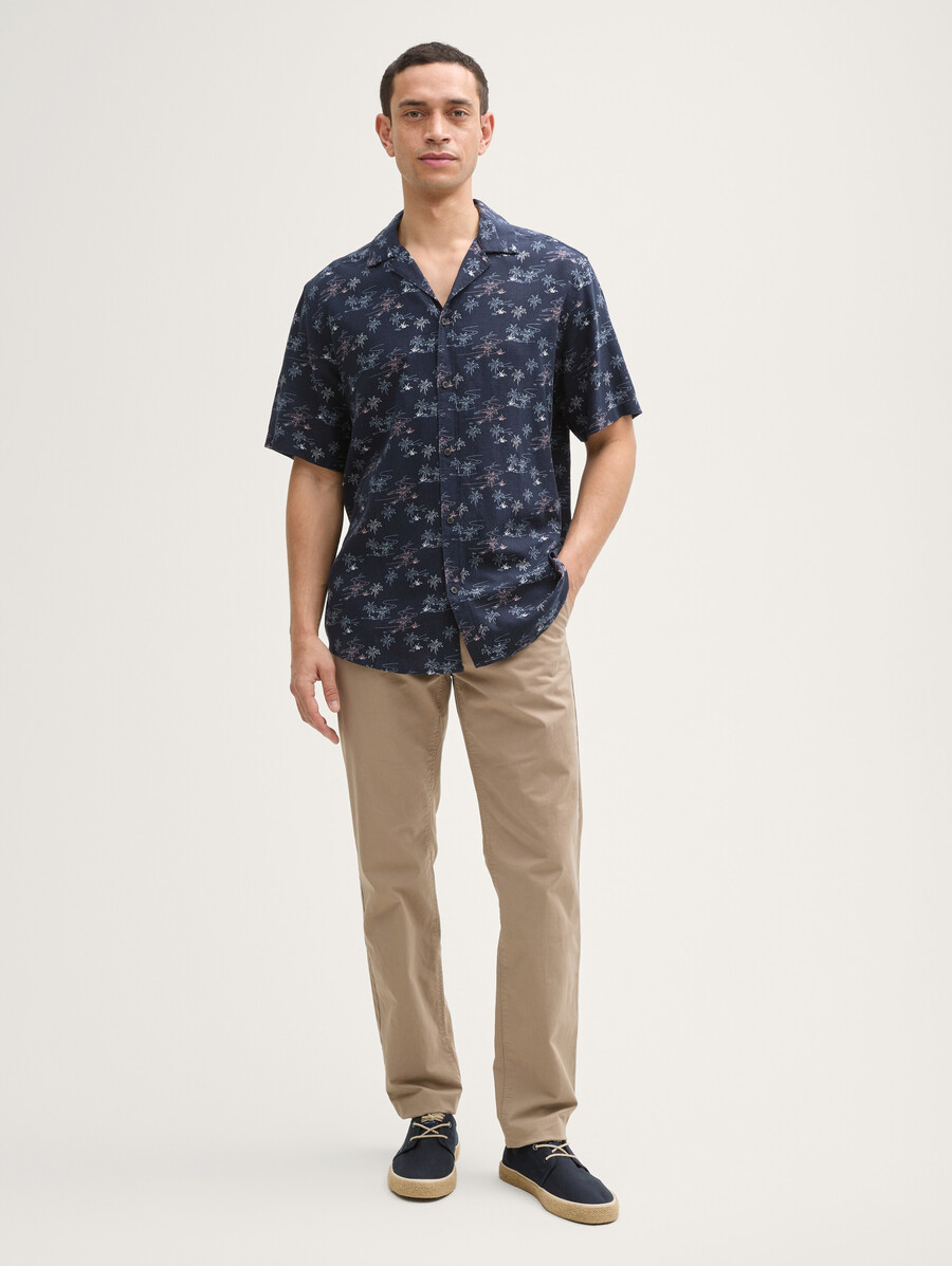 chemise à manches courtes coupe classique en lin