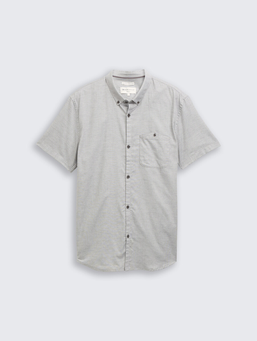 chemise à manches courtes coupe classique avec poche poitrine