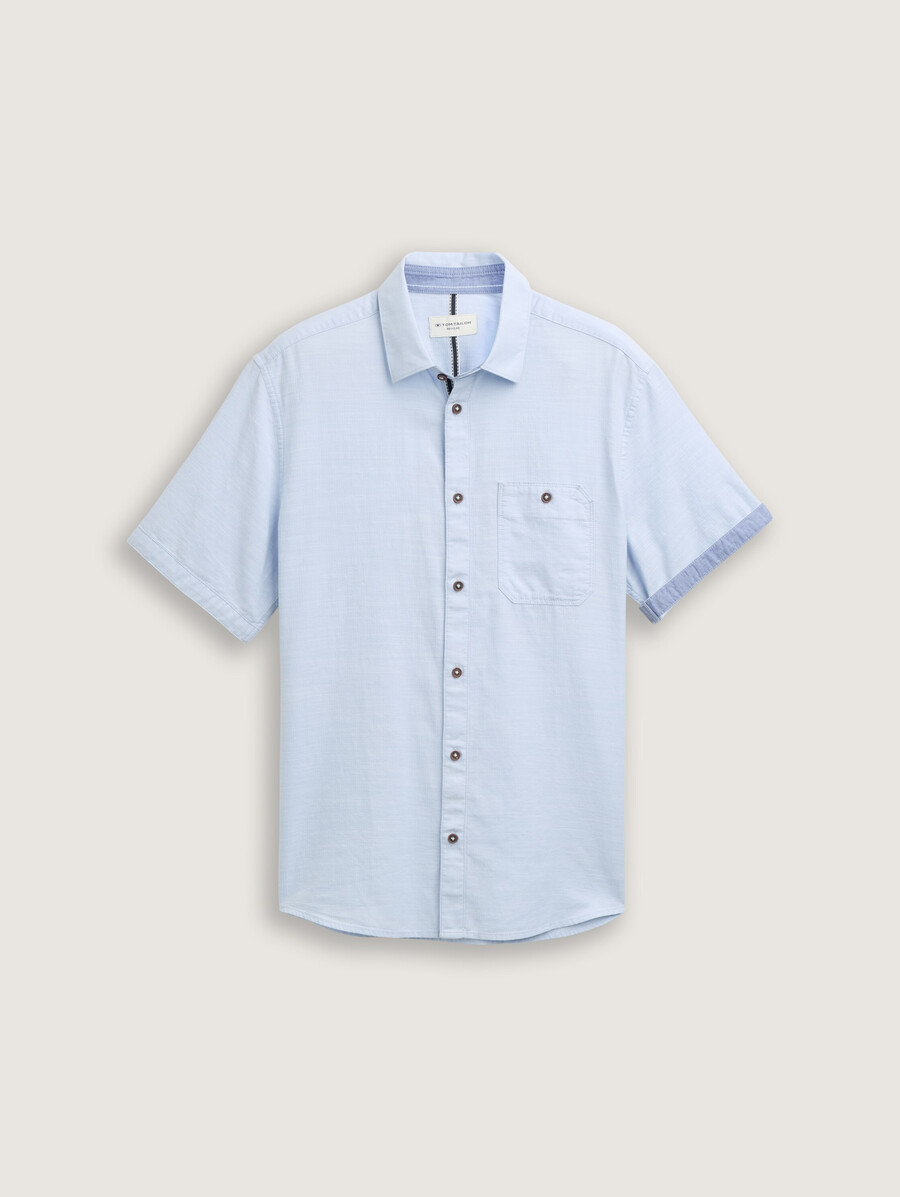chemise à manches courtes coupe classique avec poche poitrine