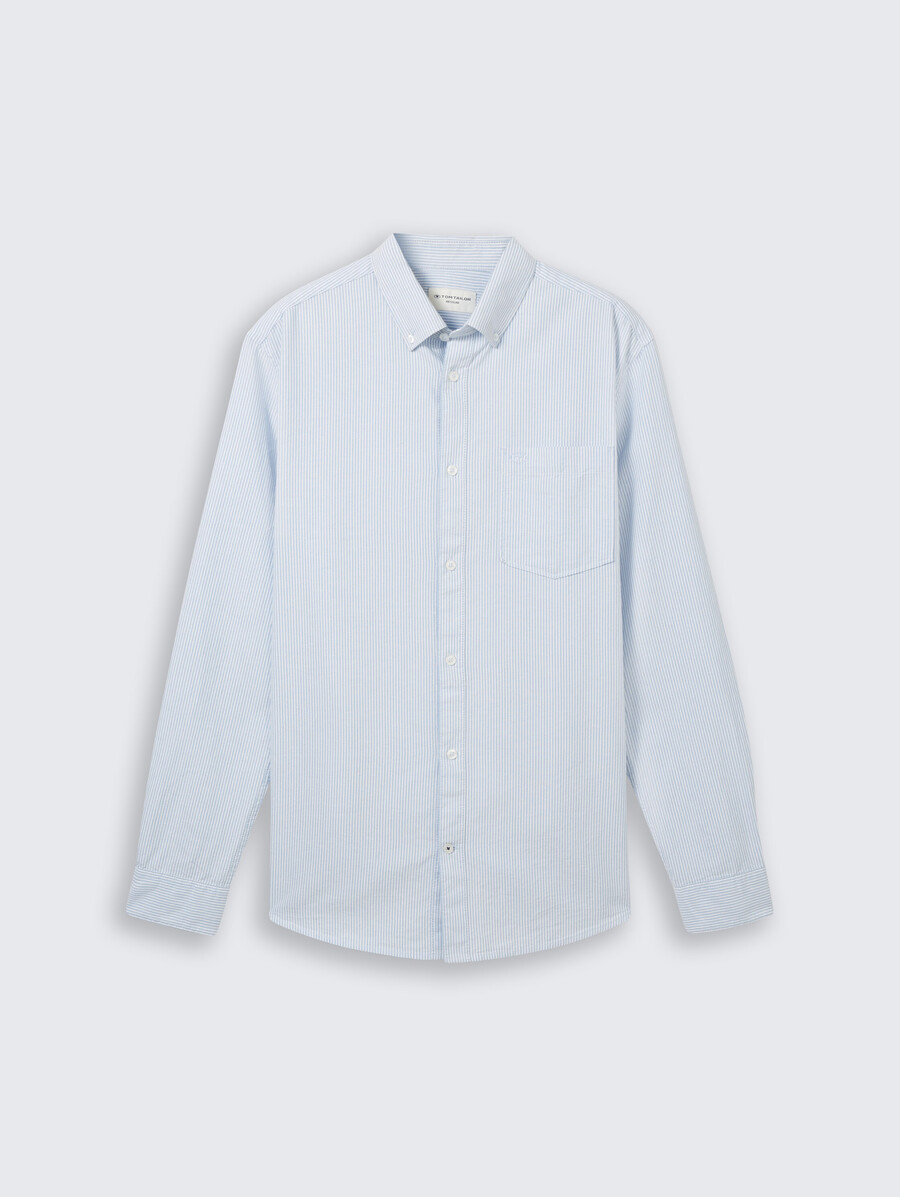 chemise coupe classique avec poche poitrine