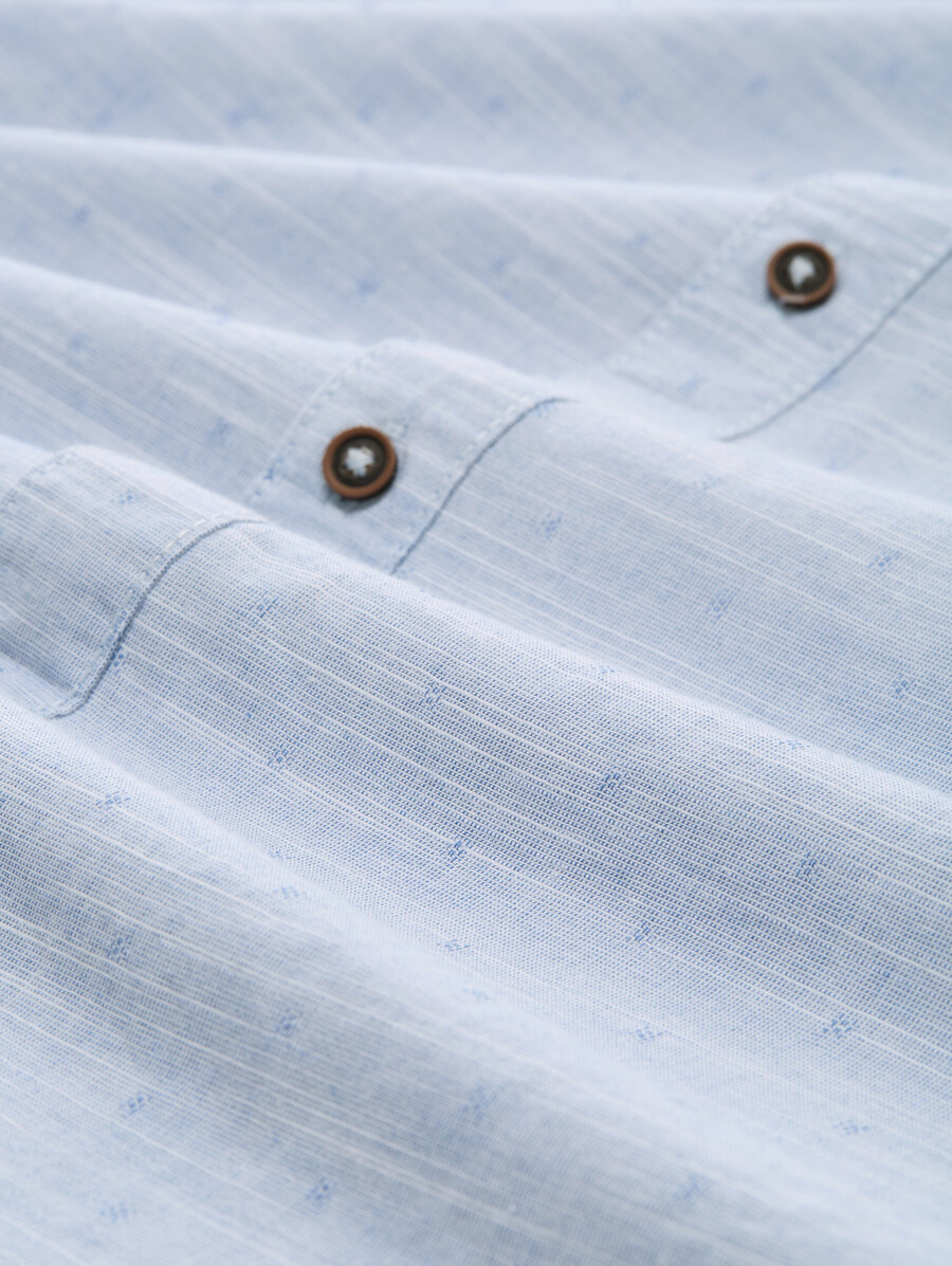 chemise coupe classique avec revers fonctionnel
