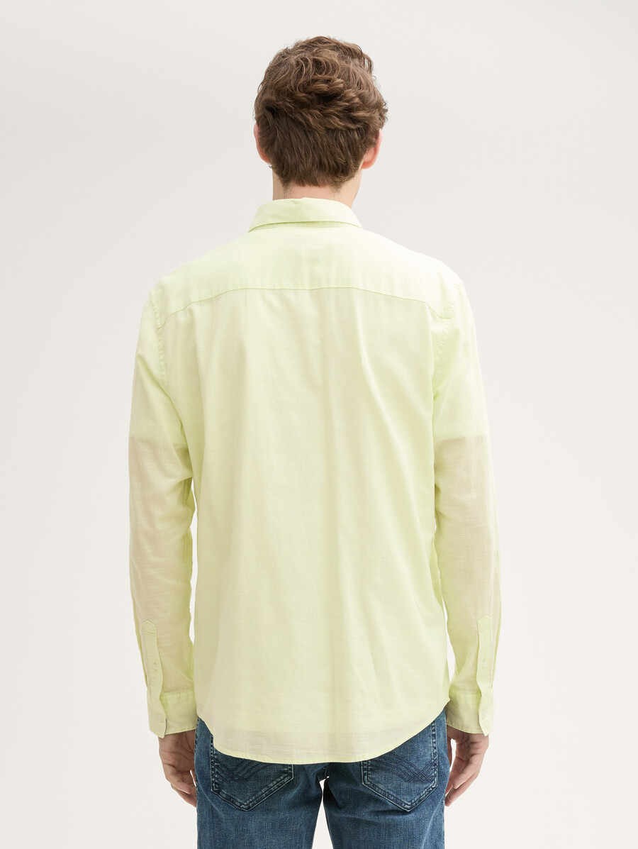 chemise coupe classique avec logo brodé