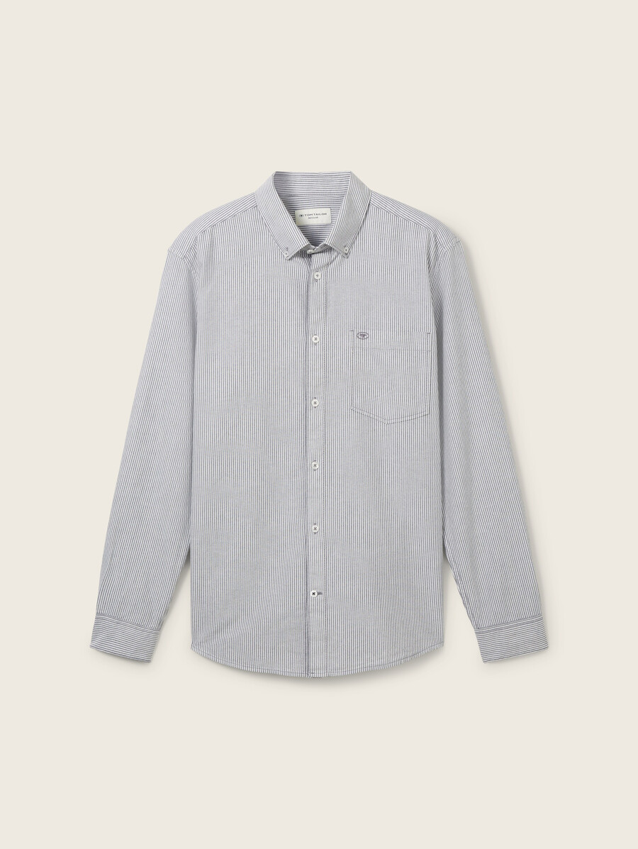 chemise coupe classique avec poche poitrine