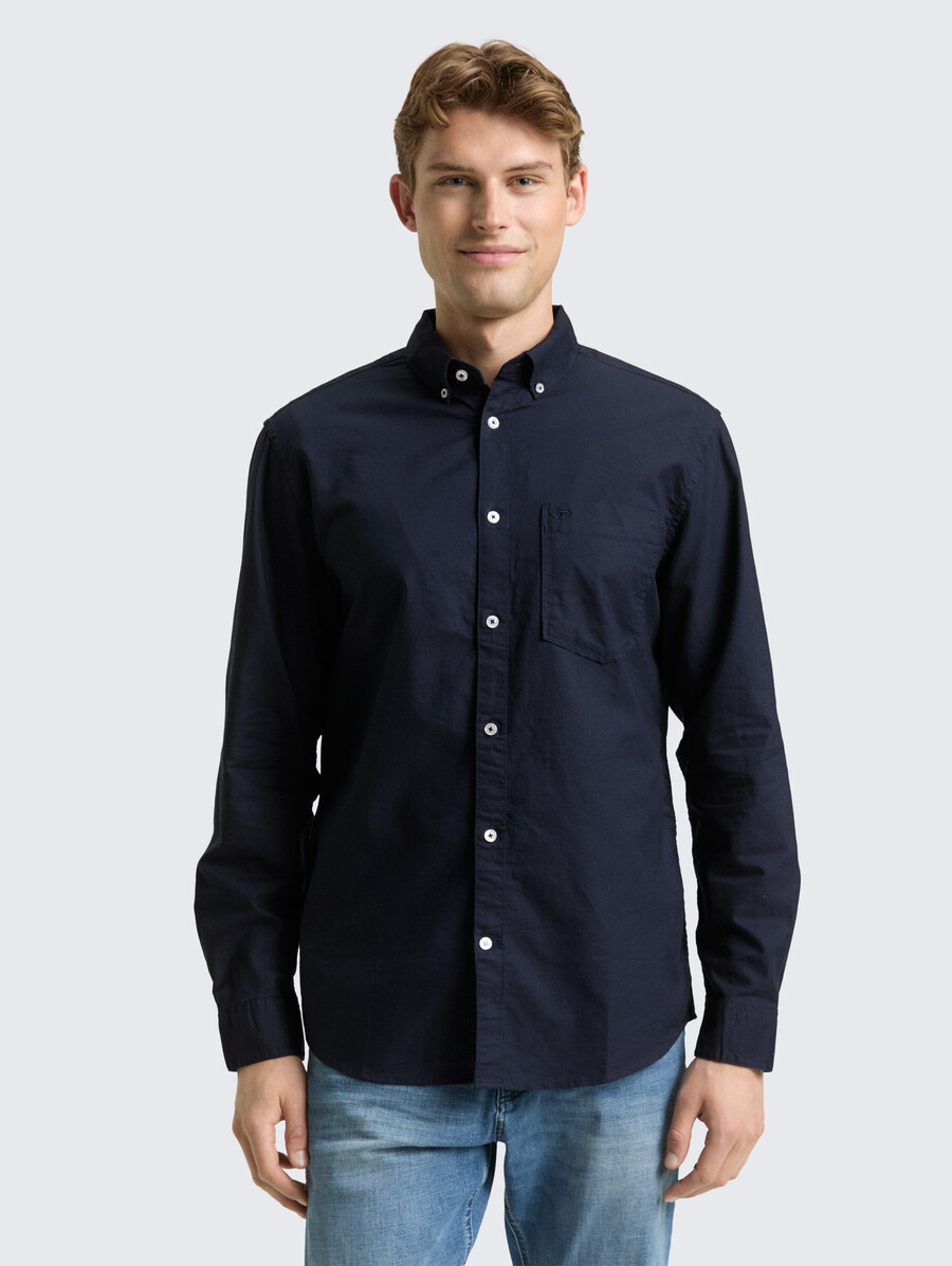 chemise coupe classique avec poche poitrine