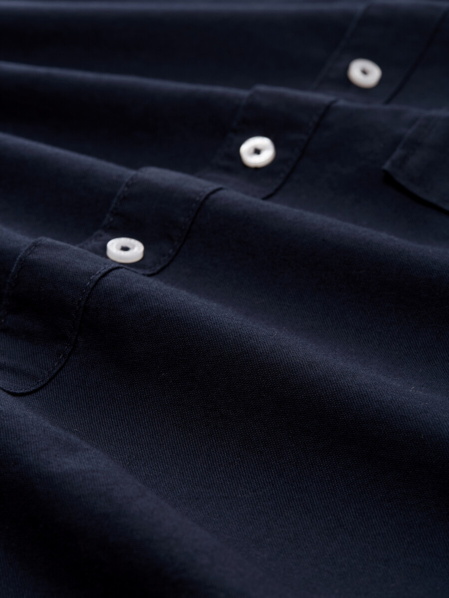 chemise coupe classique avec poche poitrine