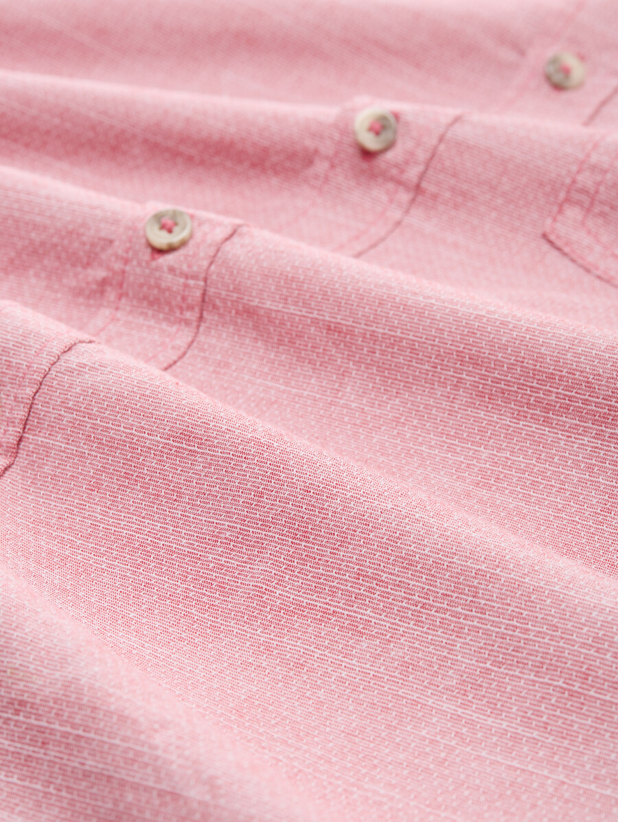 chemise coupe classique avec poche poitrine