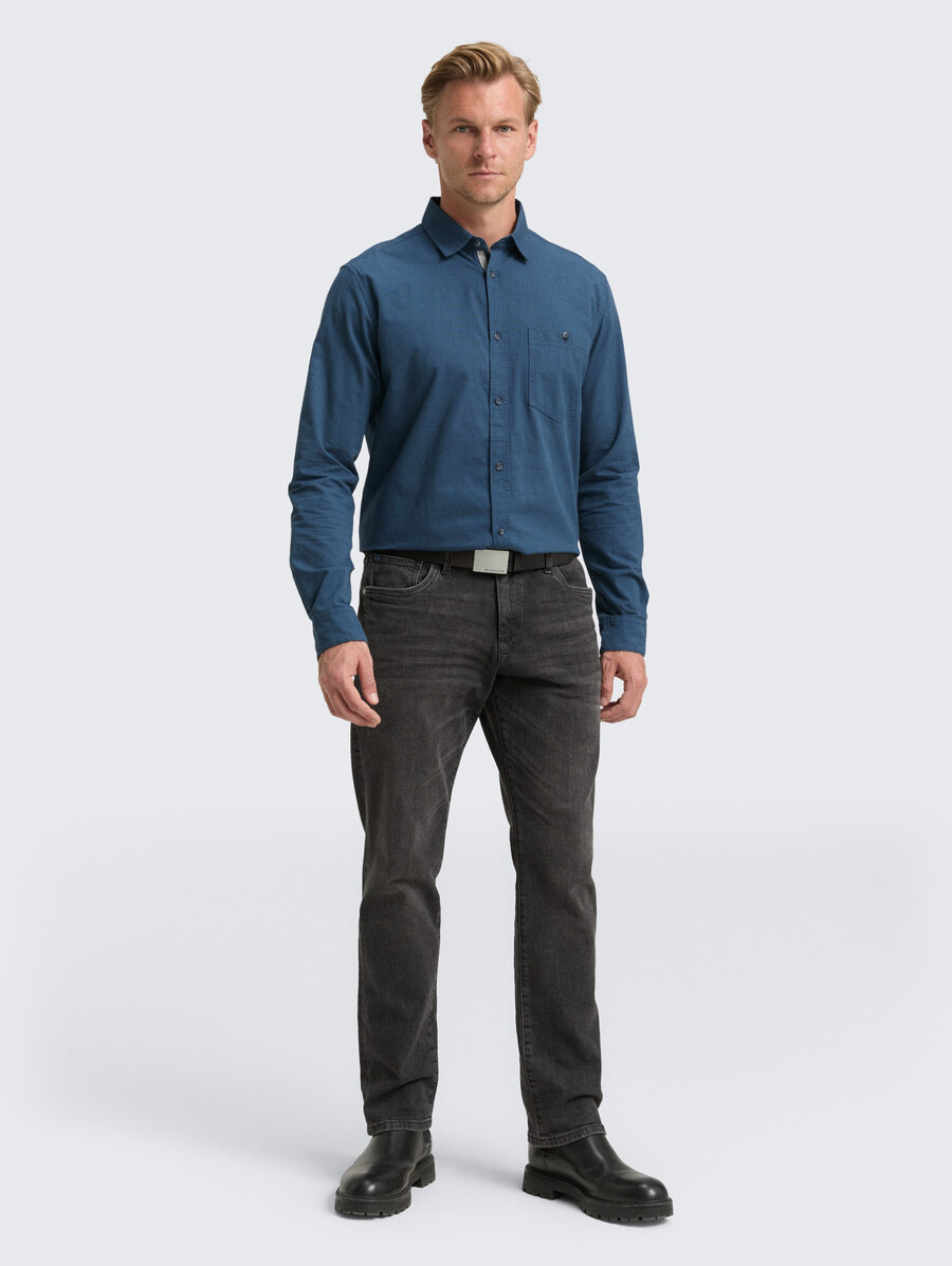 chemise coupe classique avec poche poitrine