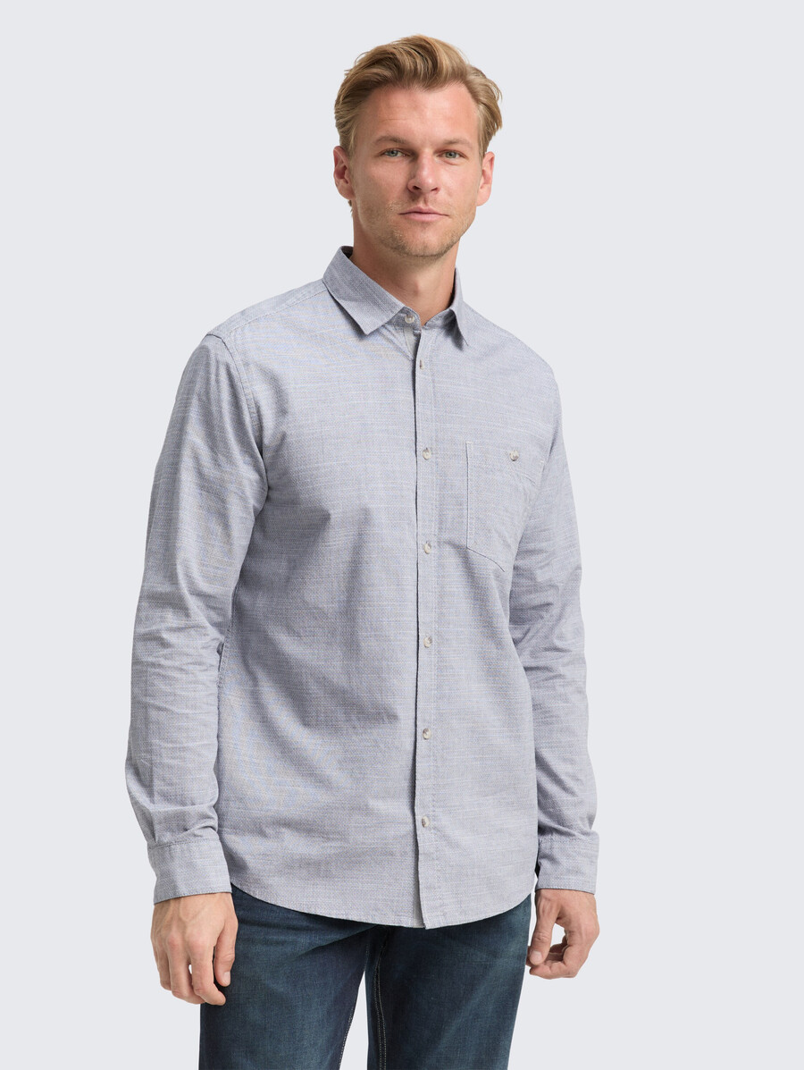 chemise coupe classique avec poche poitrine
