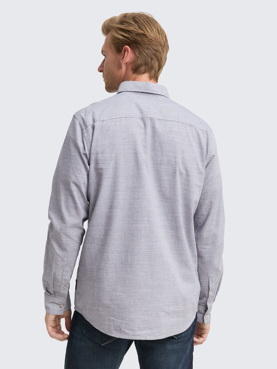 chemise coupe classique avec poche poitrine