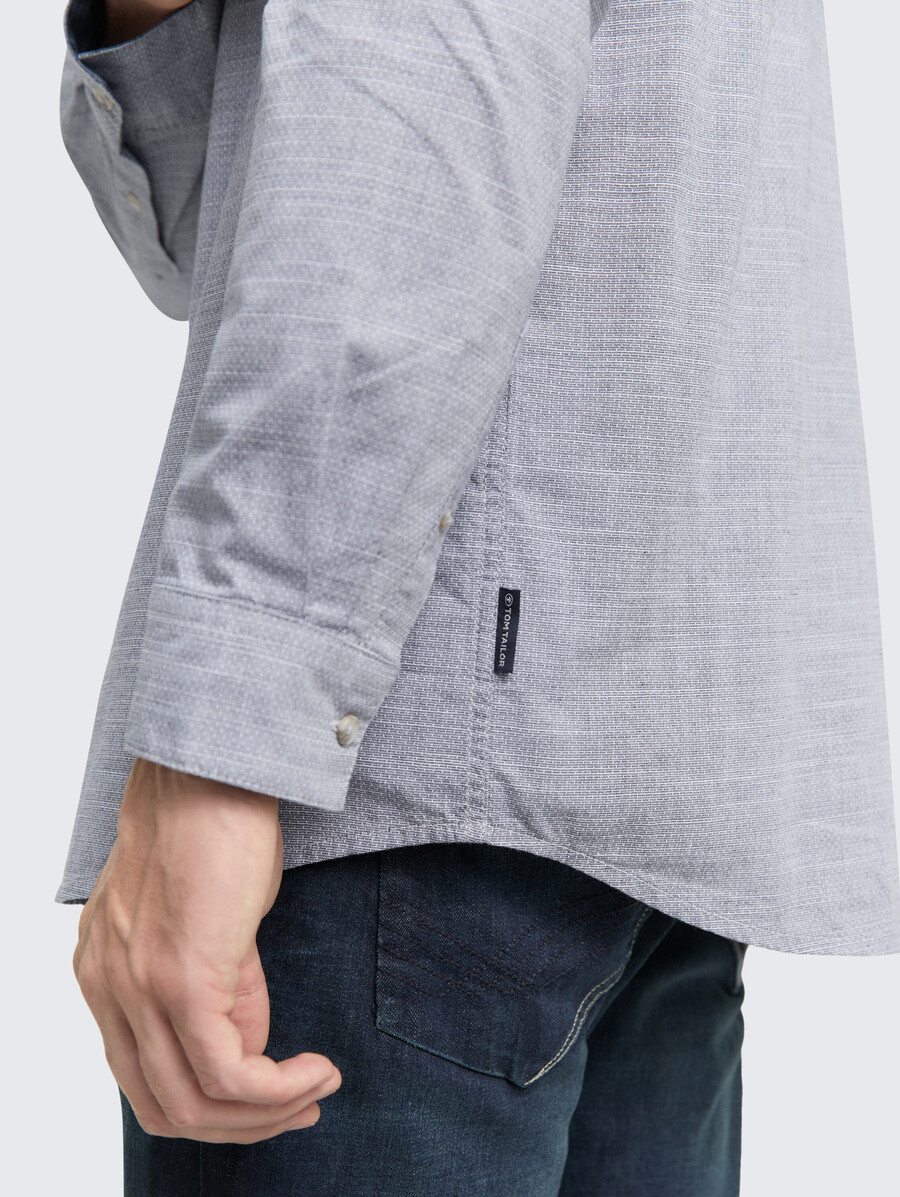 chemise coupe classique avec poche poitrine