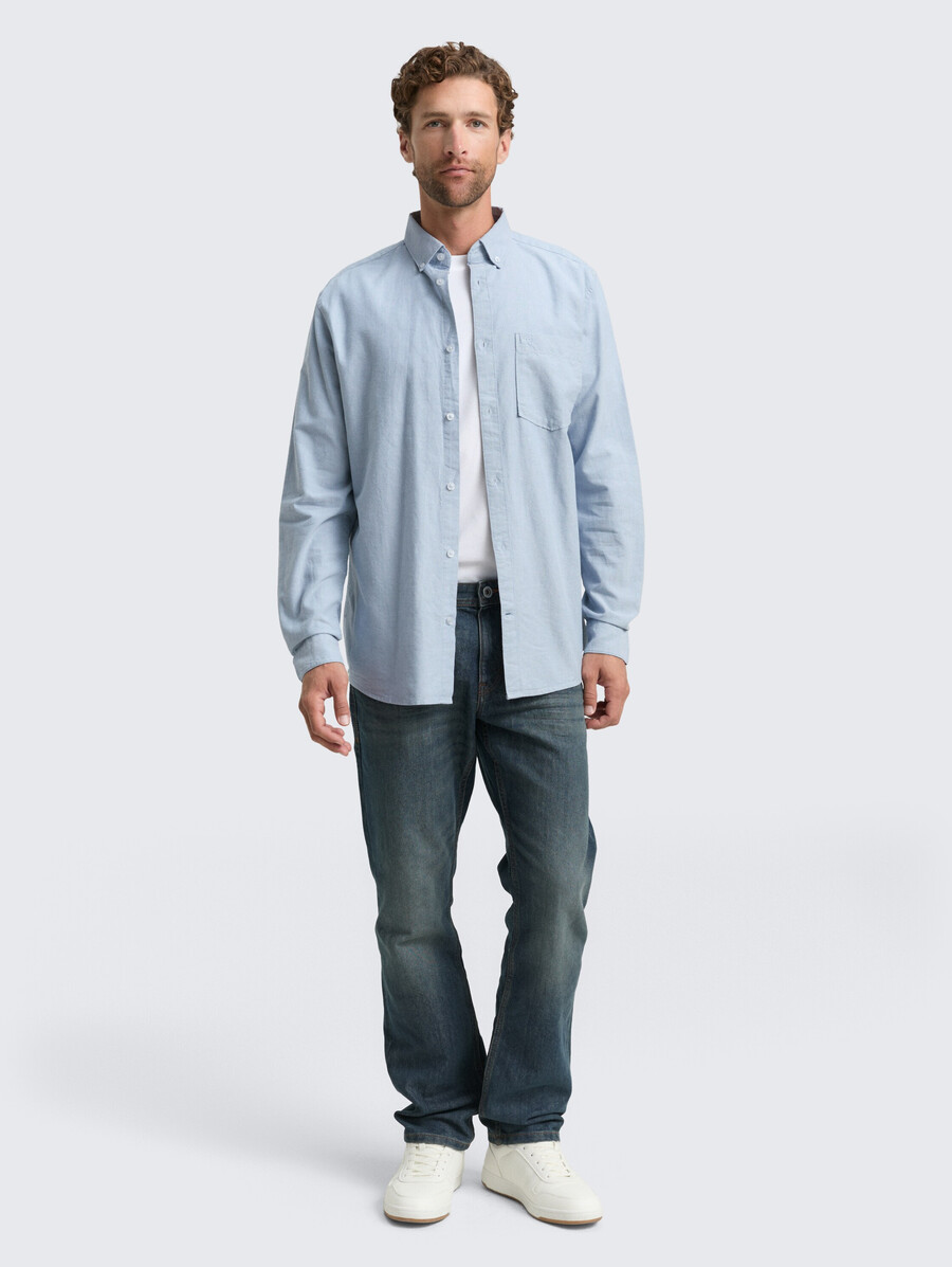 chemise coupe classique avec poche poitrine
