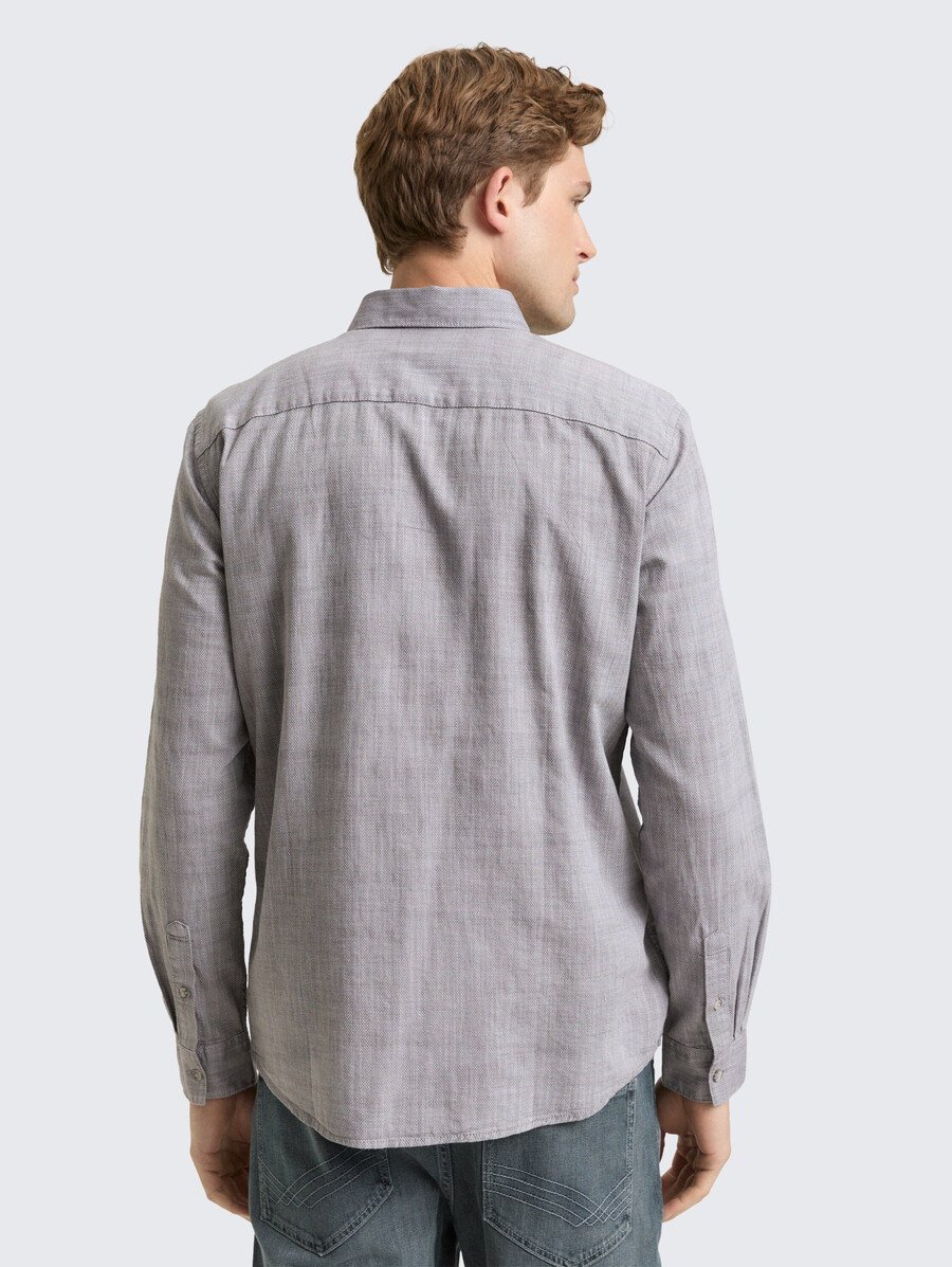 chemise coupe classique avec poche poitrine