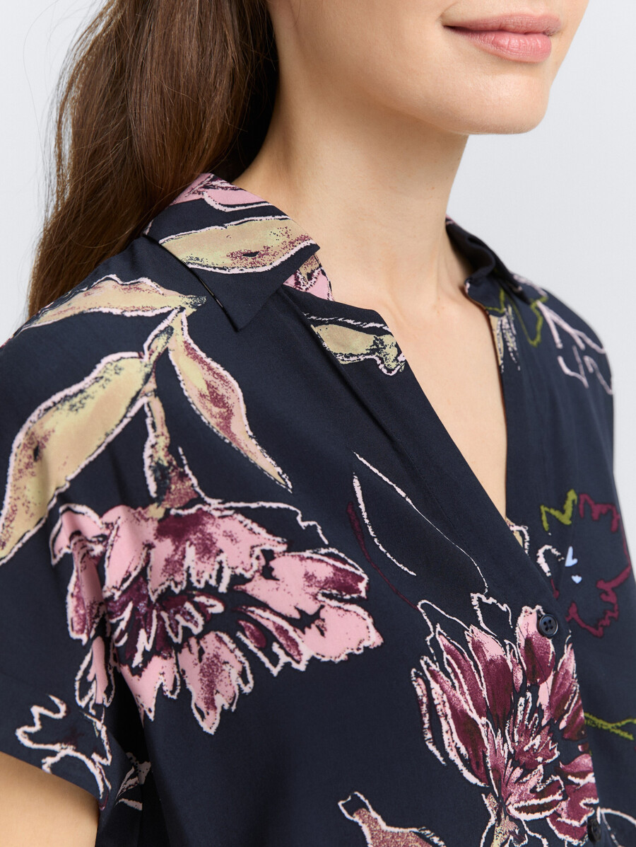 blouse à motifs