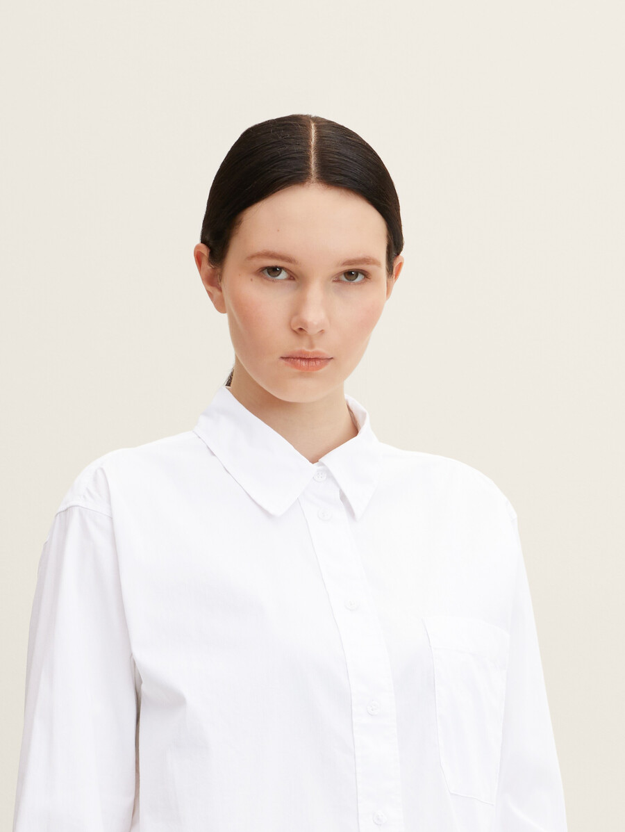 chemise longue avec poche poitrine