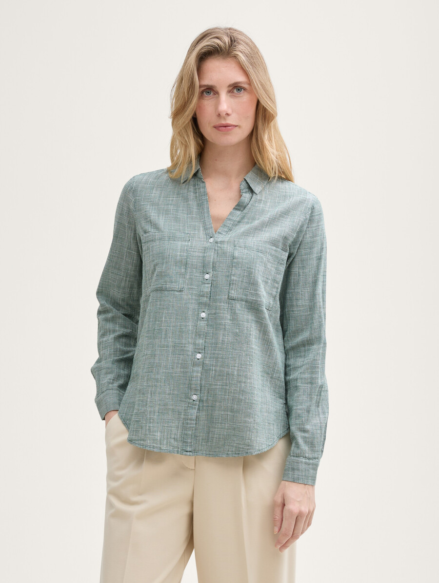blouse à poches poitrine