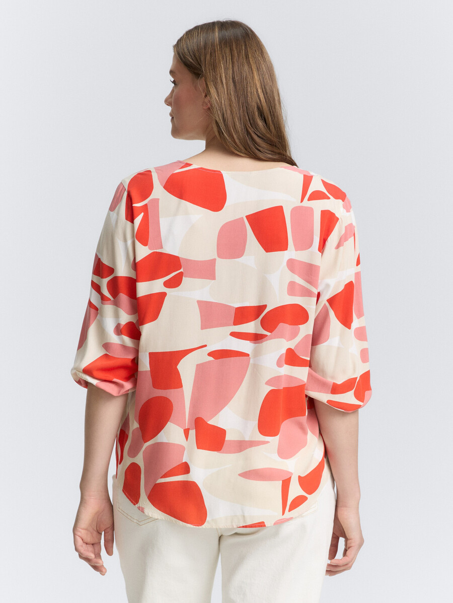 blouse à motifs grande taille