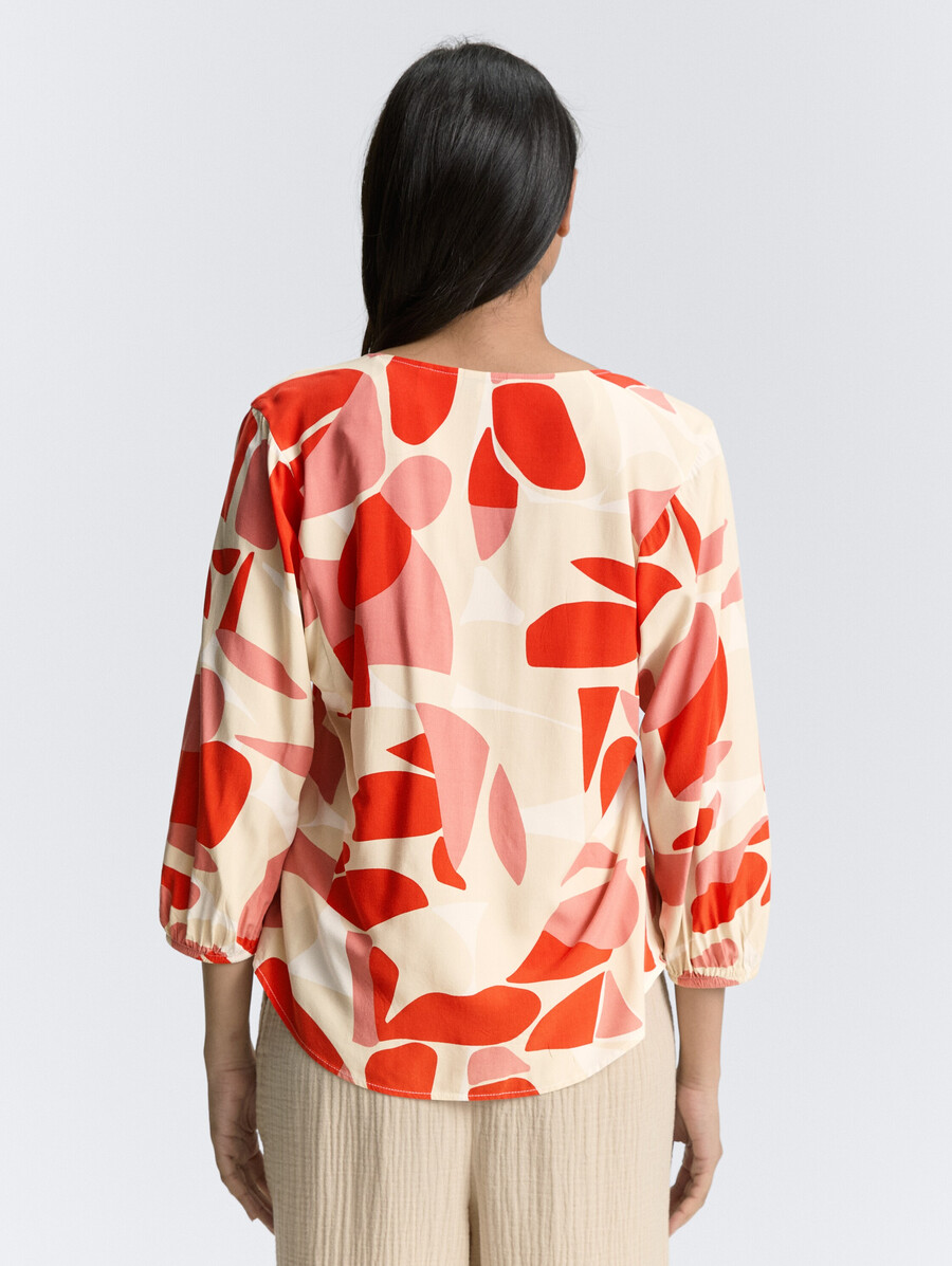 blouse à motifs