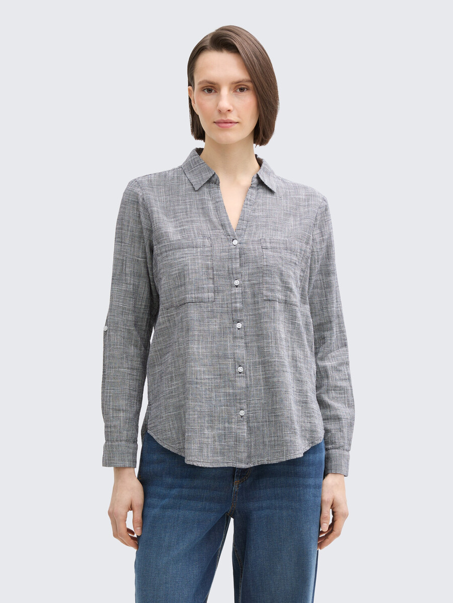 blouse à poches poitrine