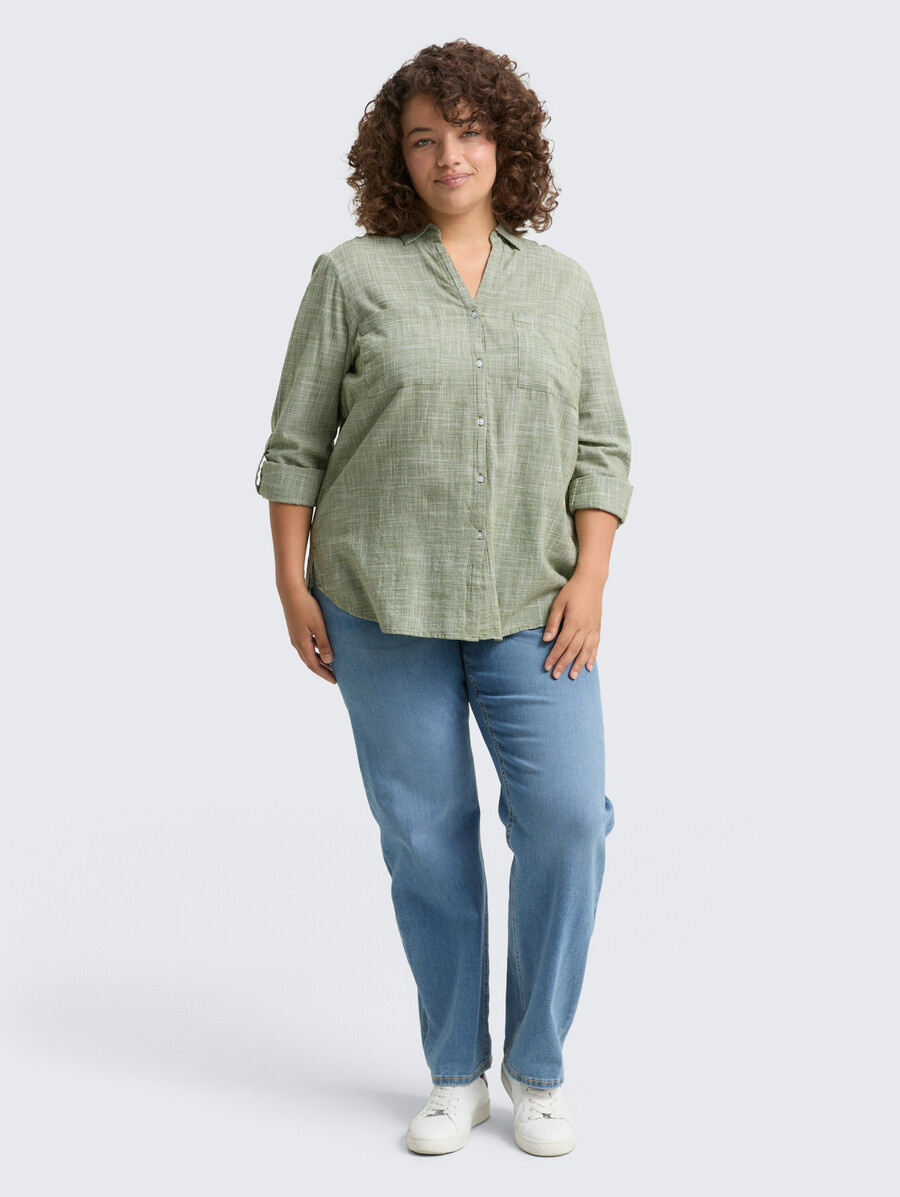 blouse grande taille avec poches poitrine