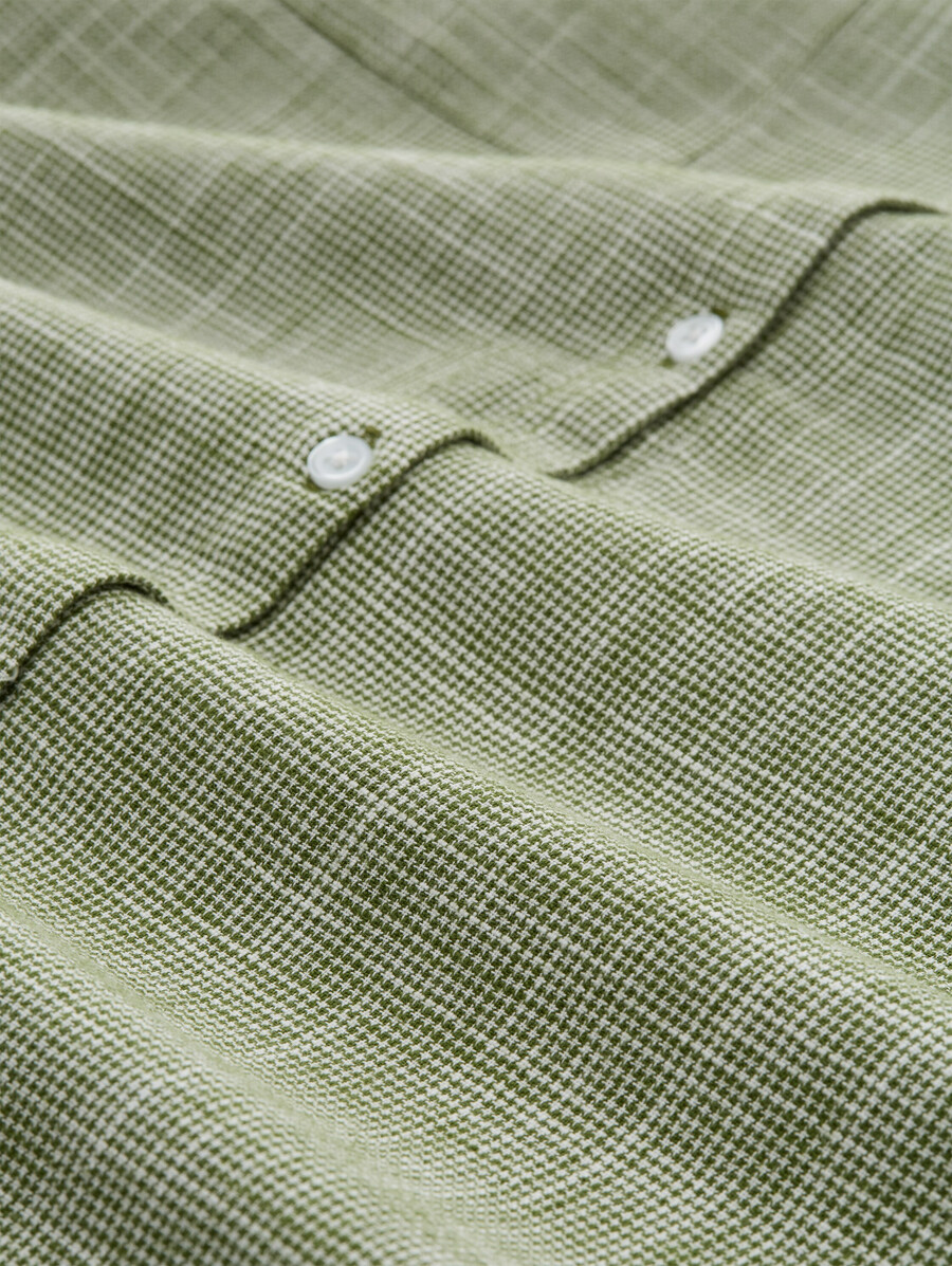 blouse grande taille avec poches poitrine
